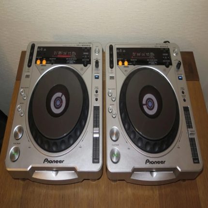 Pioneer CDJ-800mk2(pair)
